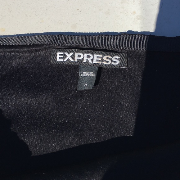 Black fully lined crochet Skirt - Picture 4 of 4